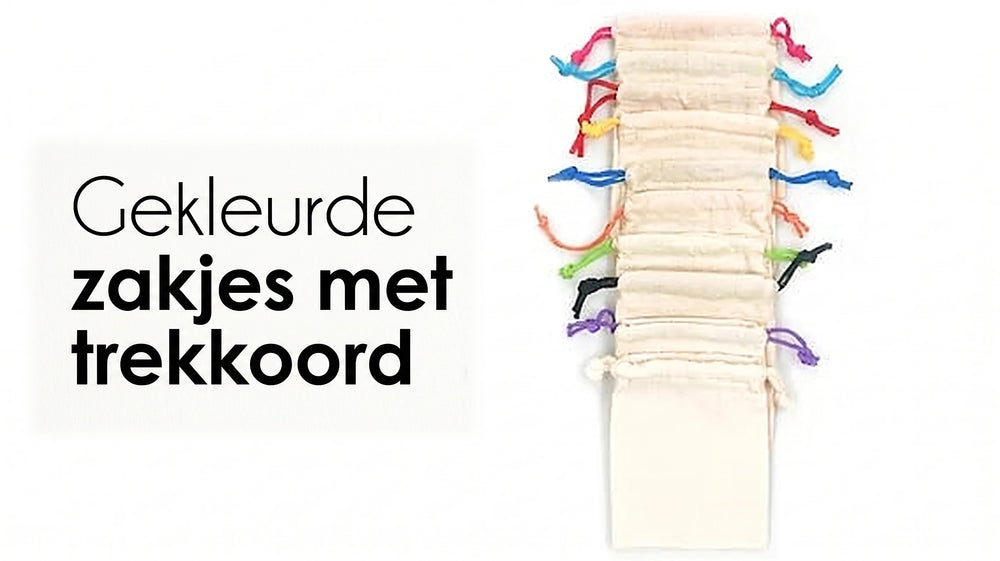 Katoenen zakjes met gekleurd trekkoord