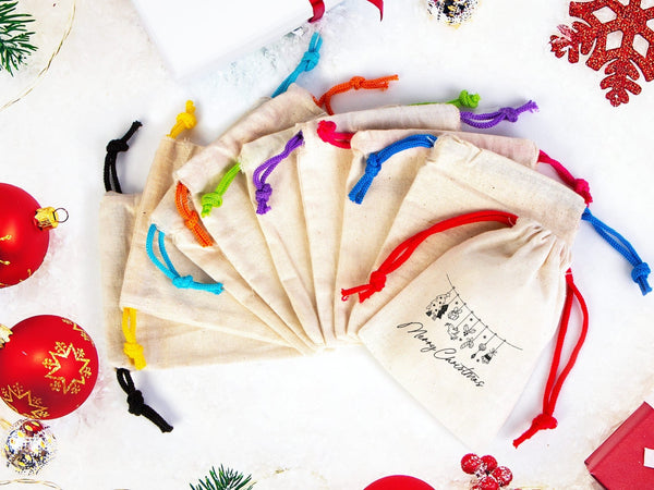 Merry Christmas Bags, Custom Family or Company Gift Bags - Pamusan.com