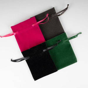 Personalized Velvet Rose Drawstring Pouch – Black – 4" × 5" (10 × 13 cm) - Pamusan.com
