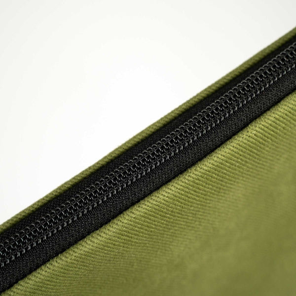 Zippered Clutch Bag – Green – 10" × 7" (25 × 18 cm) - 10 oz - Pamusan.com